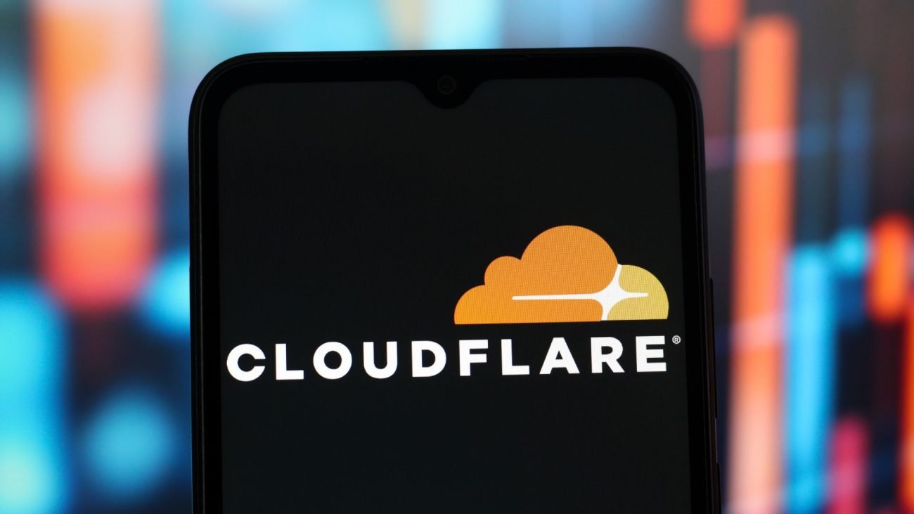 Nova falha da Cloudflare derruba sites e serviços online no mundo todo